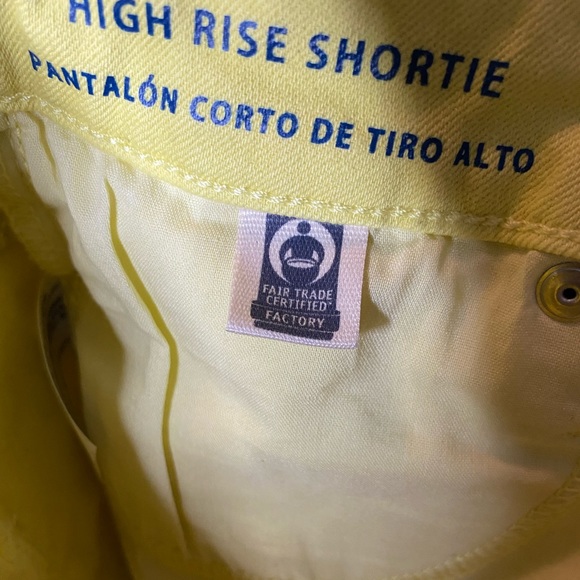 Universal Threads High-Rise Shortie Shorts - Picture 4 of 7